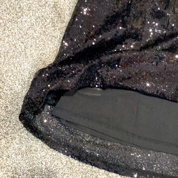 Umgee Sequin Game Day Mini Dress - Picture 7 of 11